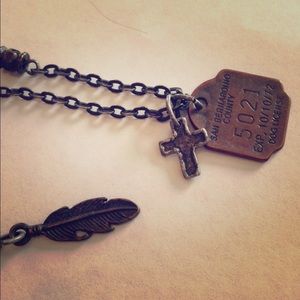 ✨Sale ✨ 2 American Eagle Necklaces