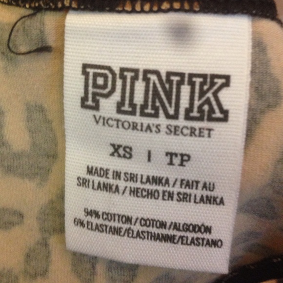 NWOT Sexy Leopard Crop 🐆 - Picture 2 of 3