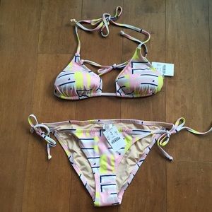 NWT J.Crew string bikini set geometric  Sz M peach