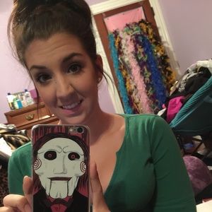 Meet your Posher, Mia