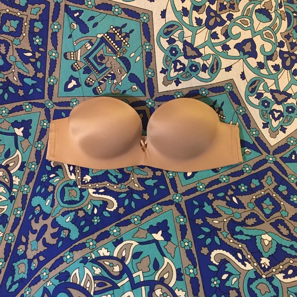 Victoria's Secret Bombshell strapless push up