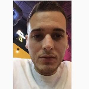 Meet your Posher, Jose