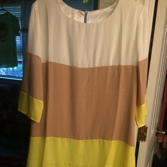Dress - Picture 1 of 1