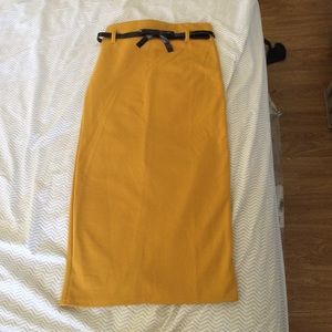 Mustard yellow pencil skirt with black bow belt
