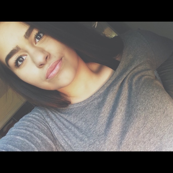 Meet your Posher, Dakota - Picture 1 of 1