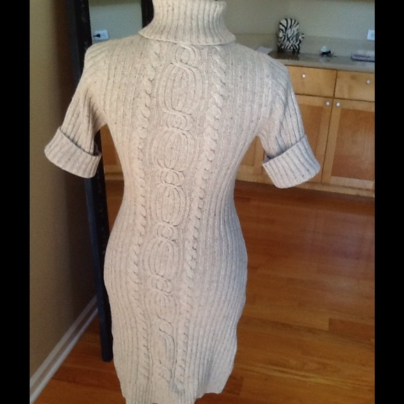 SOLD in bundle- - Picture 2 of 3