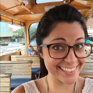 Meet your Posher, Jackie