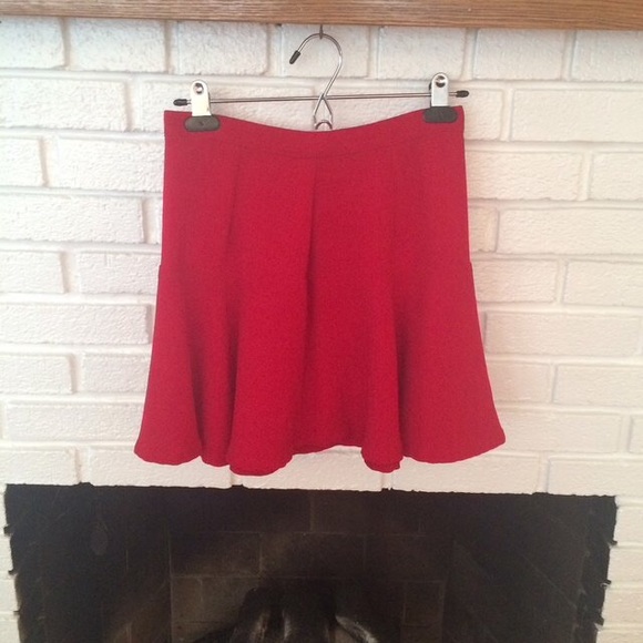 #Forever21 #Redskirt #Skirt