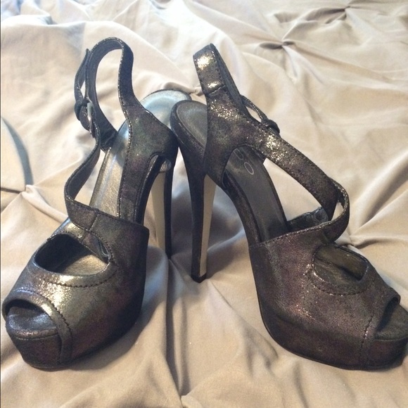 Aldo High heels