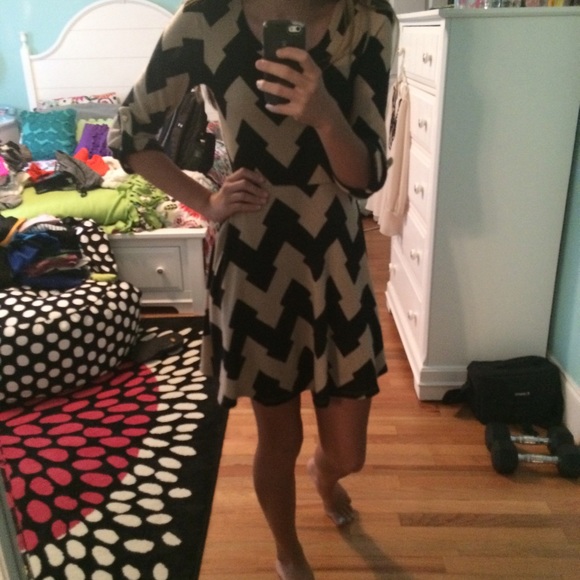Cream and Black Patterned Cloth Dress!