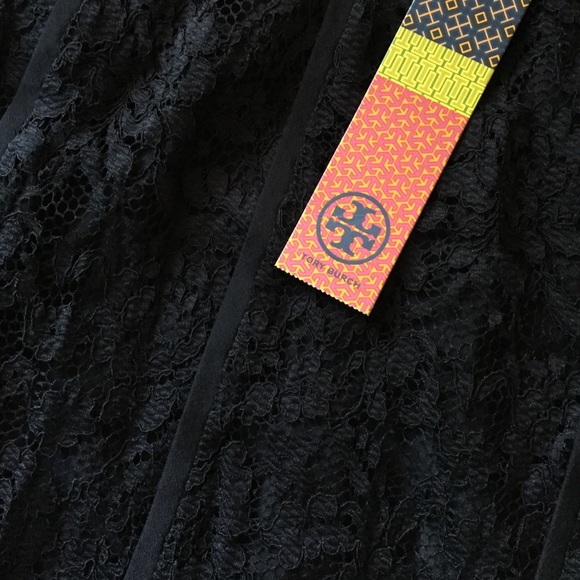 ❣Sold NWT $350 Tory Burch Everett Black Lace Skirt - Picture 2 of 4