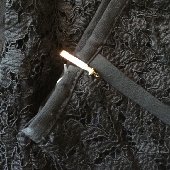 ❣Sold NWT $350 Tory Burch Everett Black Lace Skirt - Picture 3 of 4