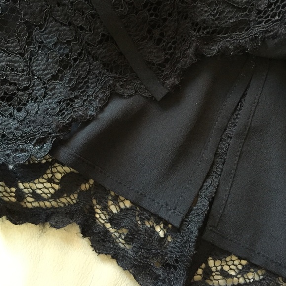 ❣Sold NWT $350 Tory Burch Everett Black Lace Skirt - Picture 4 of 4