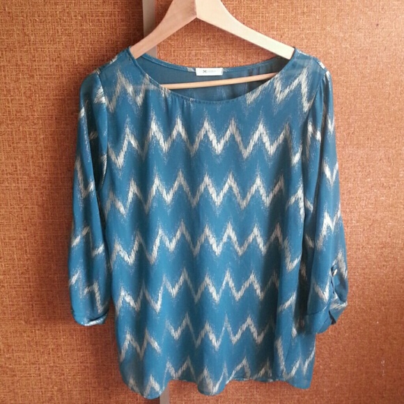 Everly Tops - Teal & Silver Chevron top from Ambiance in SF L