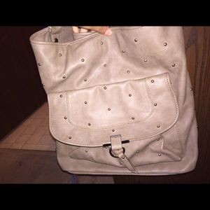 Nice durable hangbag