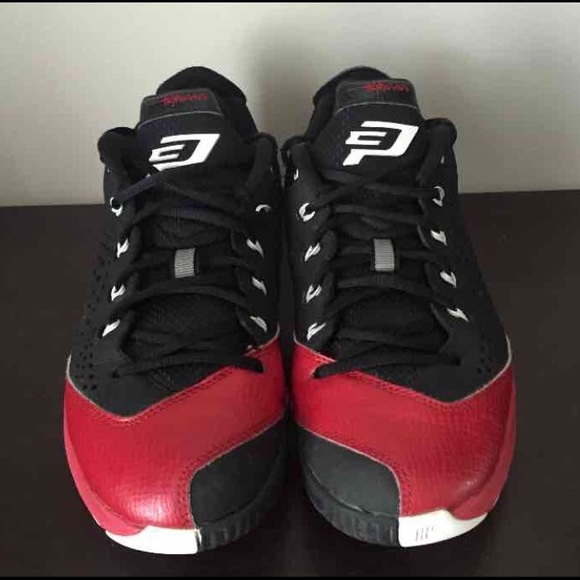 Jordan Shoes CP3s - Picture 4 of 4