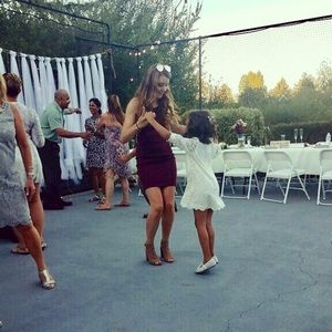 Meet your Posher, Caitlin