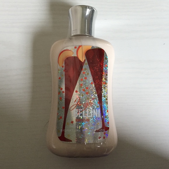Bath and body works jingle Bellini body lotion