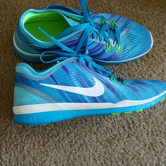 Nike Free TR FIT 5.0 - Picture 2 of 4