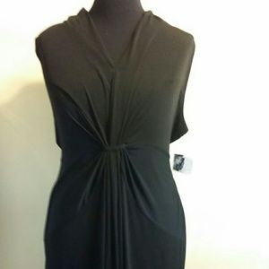 Jaclyn Smith Black Notch Dress