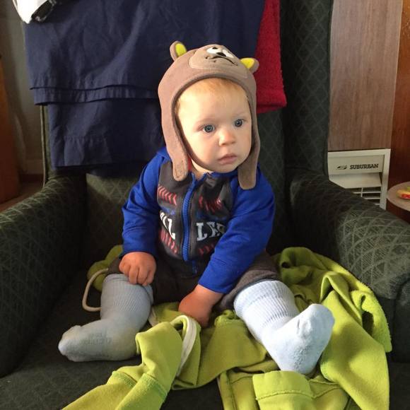 Meet your Posher, Hilary