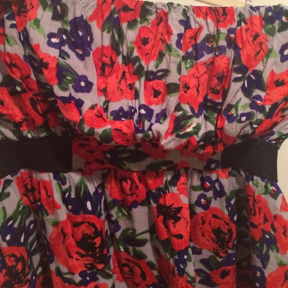 Strapless shirt or mini dress. - Picture 2 of 2