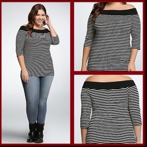 NWT TORRID ~ B/W Striped Off Shoulder Top 🎀