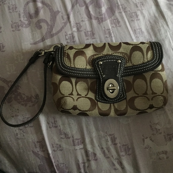 Coach wristlet