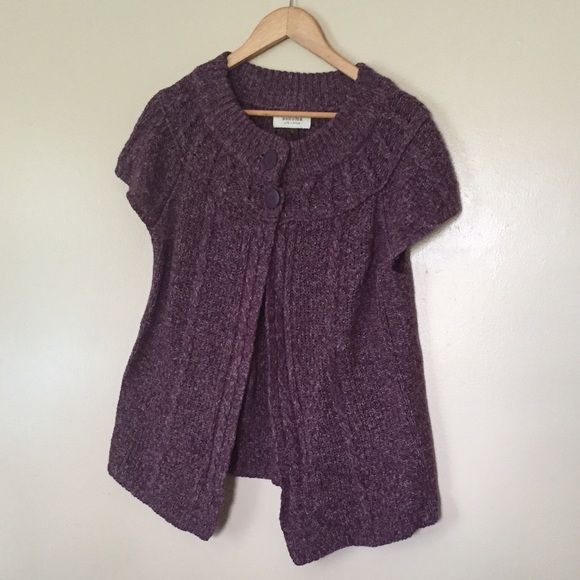 Purple short-sleeved sweater with open front