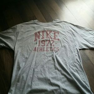Nike t-shirt