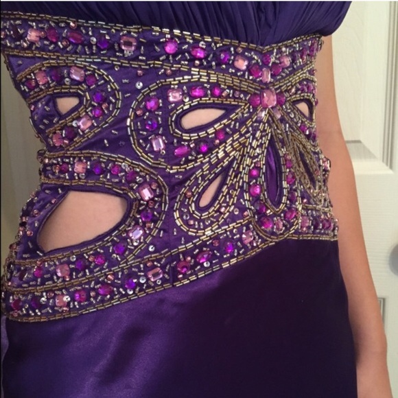 Formal Gown Hand sewn in center and Beaded - Picture 4 of 4