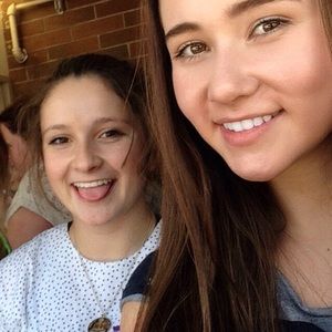 Meet your Posher, Tori