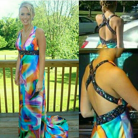 La Femme Dresses & Skirts - La Femme LONG PROM FORMAL DRESS