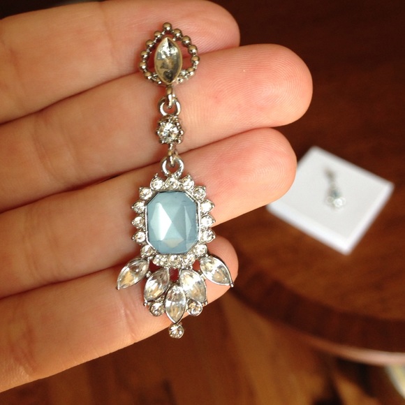 Classic sparkly earrings