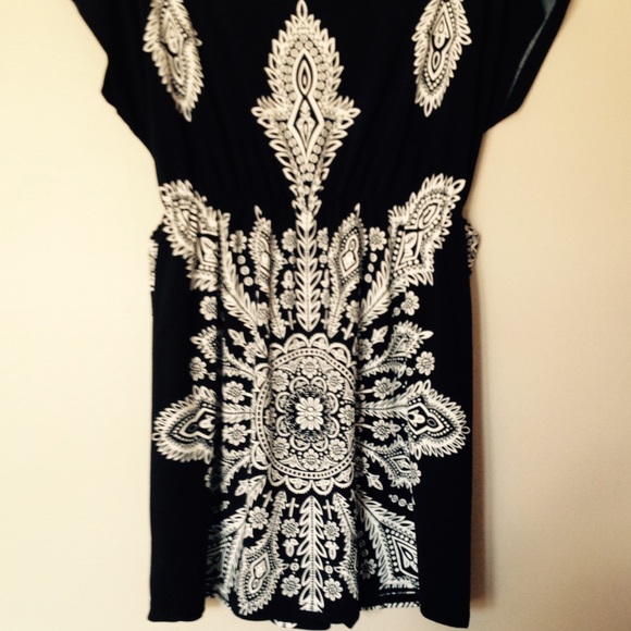 Lulu's black and cream design dress - Picture 2 of 4