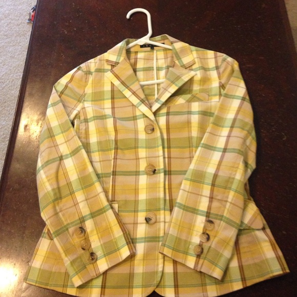 Price Drop!!🎀Theory Blazer. New Year Sale🎈🎉🎈🎉