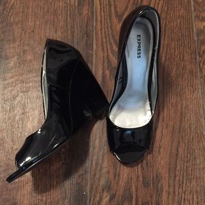 Express Patent Peep Toe Wedges
