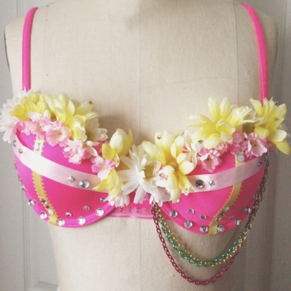 Custom rave party bra