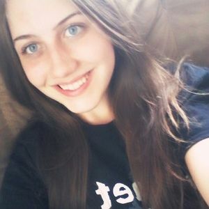 Meet your Posher, Alana