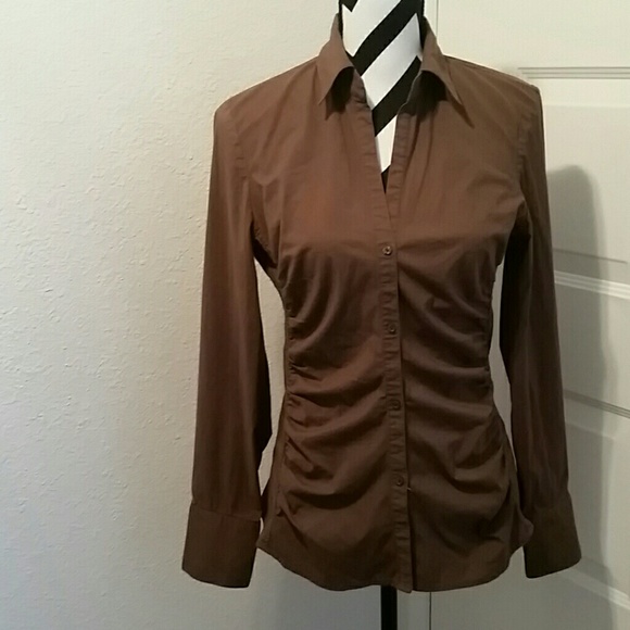 Express button down