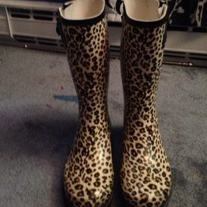Rain boots