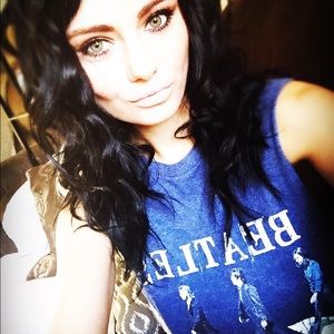 Meet your Posher, Jasie