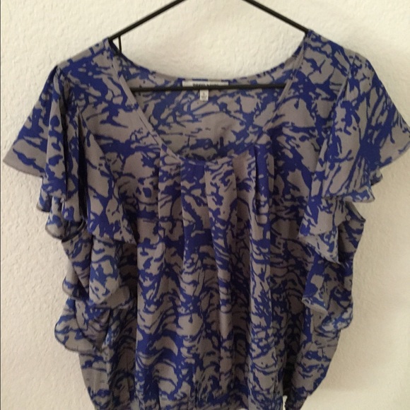 Daniel Rainn women's top