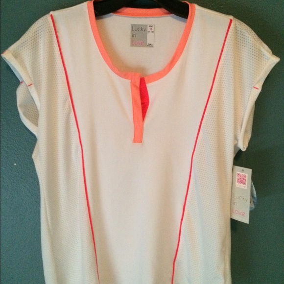 Cap sleeve Lucky in Love tennis top