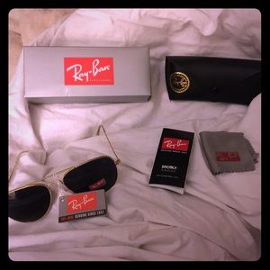 Ray-Ban