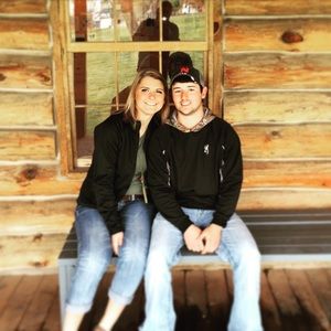 Meet your Posher, Cassandra