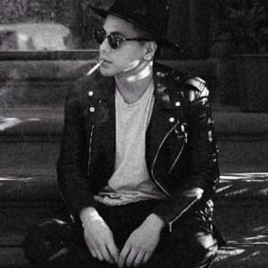 Meet your Posher, Alfred