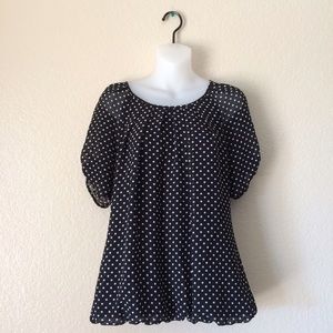 Sara Michelle Black and White Polka Dot Top Sz M