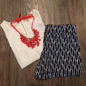 NEW Ann Taylor Loft navy pattern shorts - size 8