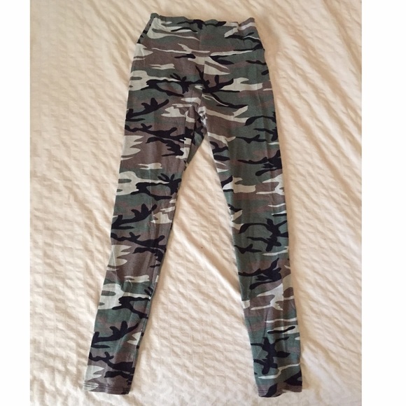 high waisted camouflage leggings